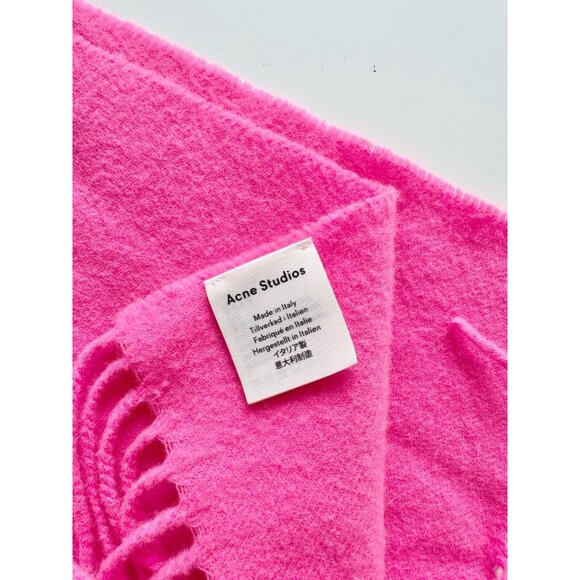 ACNE STUDIOS Canada Narrow Fluo Pink 100% Wool Fringe Rectangle Scarf - Picture 7 of 12